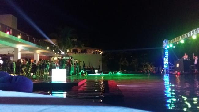 Ini Alasan Montigo Resort Gelar Pool Party