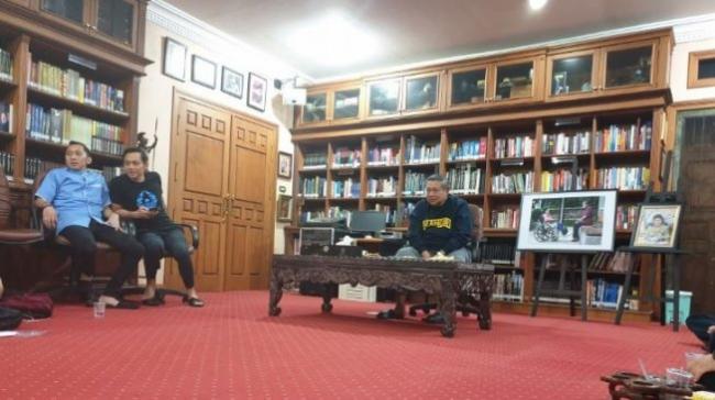 SBY Menangis Kali Pertama Tidur Tanpa Ani Yudhoyono di Cikeas
