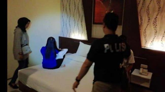 Oknum Pegawai Syahbandar Tanjungpinang Terciduk Nyabu Bersama Wanita di Hotel
