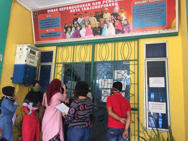 Layanan Cetak e-KTP Disdukcapil Tanjungpinang Terkendala