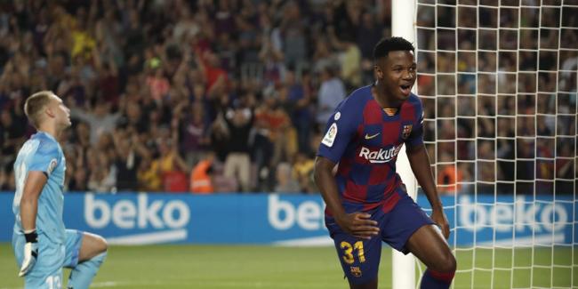 Ansu Fati, Tetap Naik Subway Walau Jadi Bintang di Barcelona