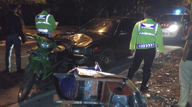 Usai Tabrak Bapak Tua di Taman Sari, Pengemudi Mobil Maki-maki Korbannya