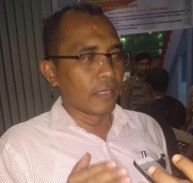 Diprotes PKB, KPU Batam Lanjutkan Proses Penghitungan Suara