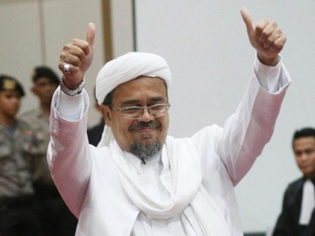 Ada Kabar Rizieq Shihab Positif Covid-19, Benarkah?