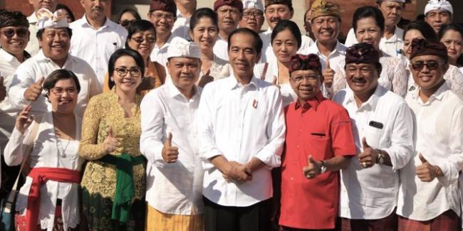 Jokowi: Nasabah KUR Dapat Penundaan Bayar Cicilan Selama 6 Bulan