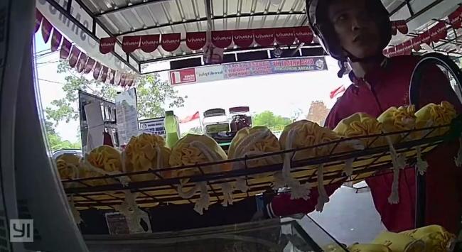 Video:  Wajah Maling Hp di Tiban Terekam CCTV