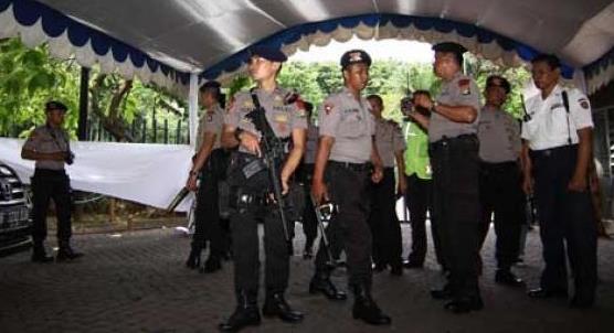 Terungkap 5 Fakta tentang Bom di Polresta Surabaya