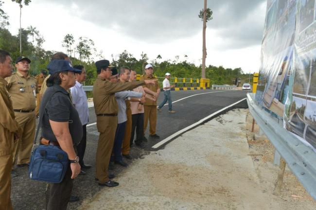 Ke Natuna, Gubernur Isdianto Jemput Aspirasi dan Pantau Pembangunan