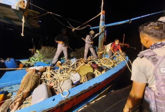 Apes! Baru Dapat 25 Kilogram Curi Ikan di Natuna, KIA Vietnam Ditangkap 