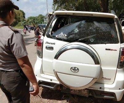 Kawanan Garong Satroni Perumahan Mewah Beverly di Batam Centre