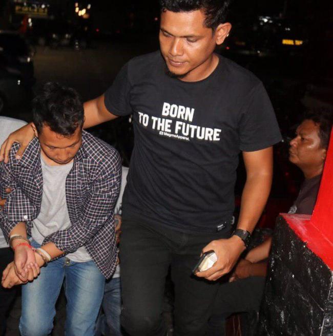Tembakan Menyalak Saat Polisi Tangkap Seorang Pria di Tanjungpinang
