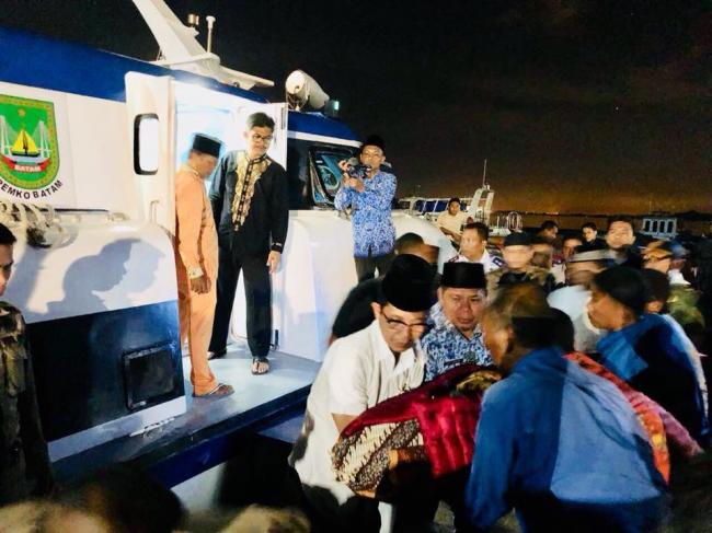 Amsakar Achmad Berduka, Kakak Perempuan Wafat