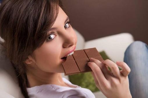 Studi: Makan Coklat Saat Sarapan Bisa Bantu Turunkan Berat Badan
