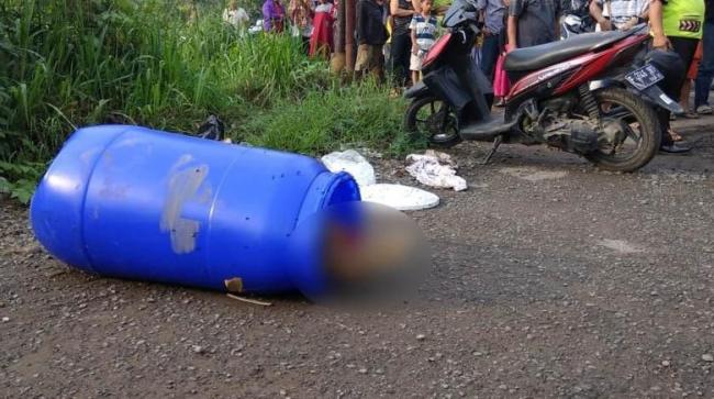 Pemulung di Bogor Terperanjat Lihat Mayat Dalam Drum