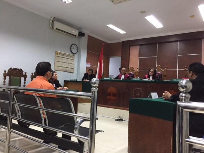 Saksi Korban Jadi Buronan Interpol, Sidang Amat Tantoso Terpaksa Tunda