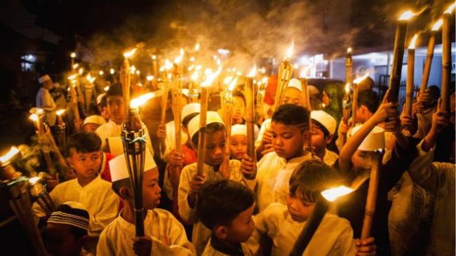 Pawai Obor Ini Merusak Psikologi Anak, Ada Teriakan: Bunuh-bunuh si Ahok