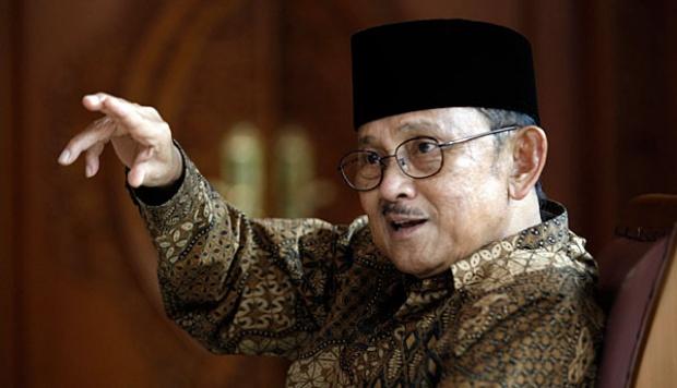 Beredar Kabar Kesehatan Mantan Ketua Otorita Batam BJ Habibie Memburuk