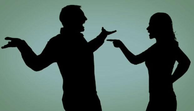 Suami Punya WIL, Pasangan Nikah Siri Bertengkar di Depan Polisi