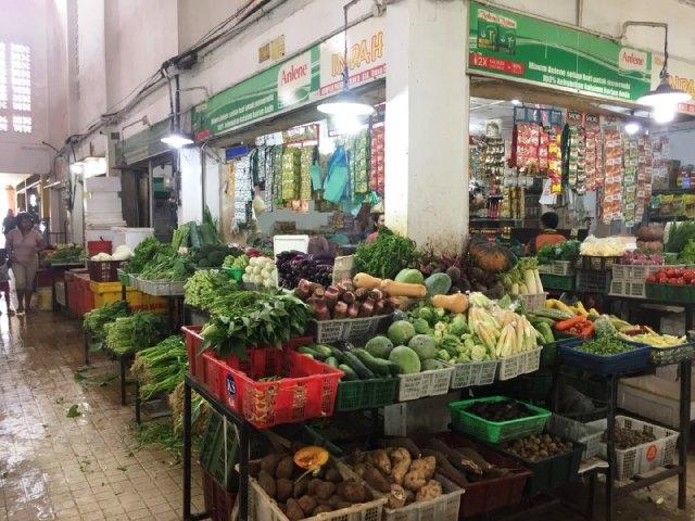 Harga Sayur dan Daging di Batam Masih Stabil