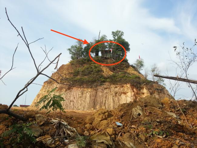 Ini Penampakan Makam Keramat Masjid di Jodoh yang Tak Mempan Digusur