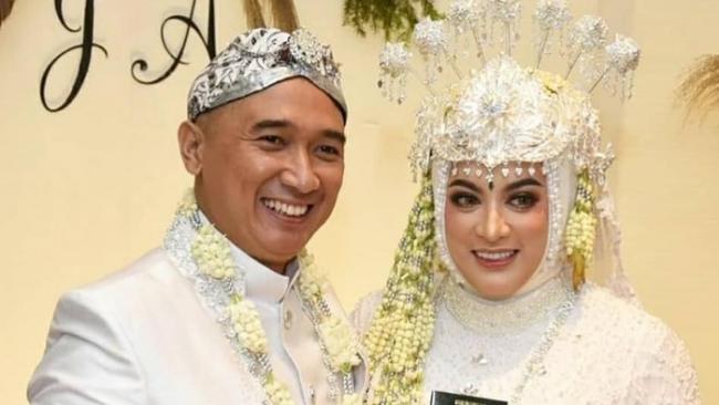 Jane Shalimar Syok Pernikahannya Tak Terdaftar di KUA