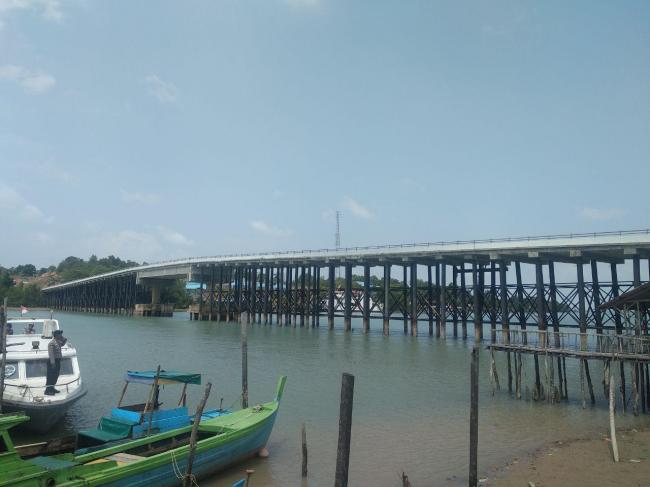Lebih 10 Tiang Penyangga Jembatan II Dompak Bolong dan Keropos