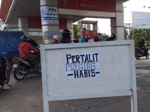 Polda Kepri Telusuri Biang Kelangkaan Premium dan Pertalite 
