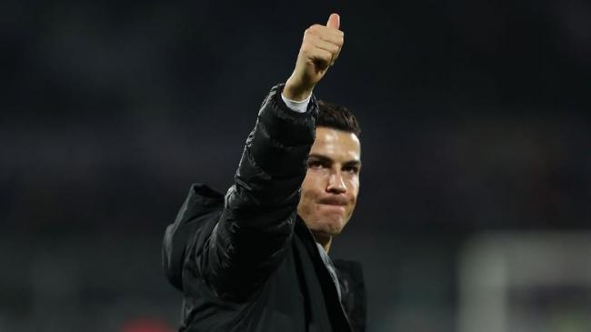 Awas Ronaldo, Swiss Juga Punya Bek Bagus..