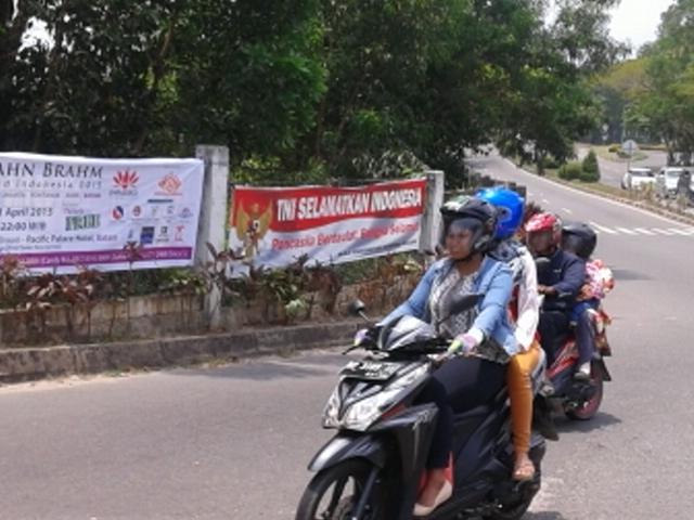 Beredar Spanduk "TNI Selamatkan Indonesia" di Batam