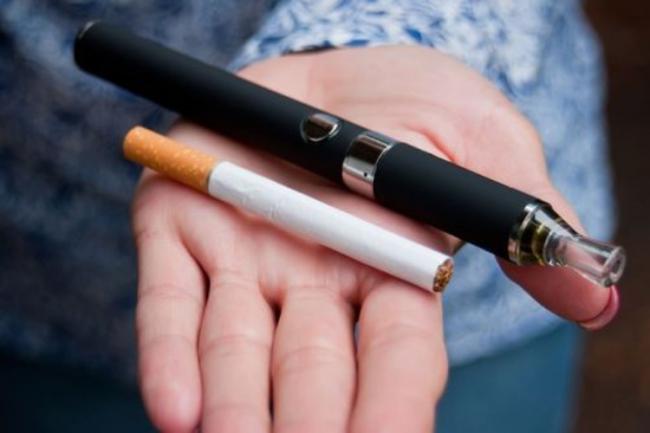 Peneliti WHO: Rokok Elektrik Lebih Aman dari Rokok Biasa
