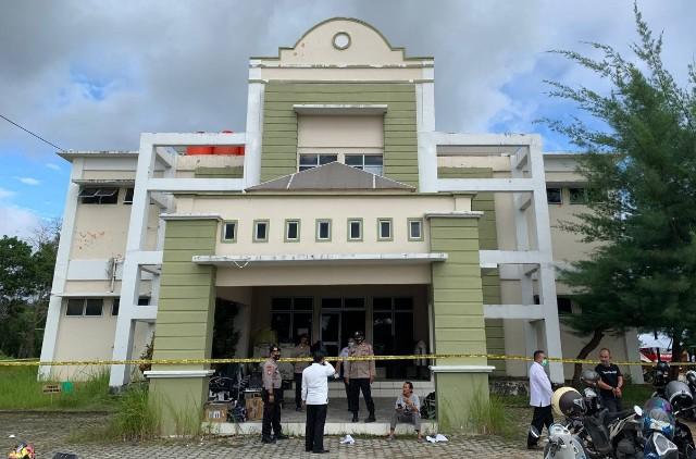 Gedung E Kantor Bupati Karimun Terbakar