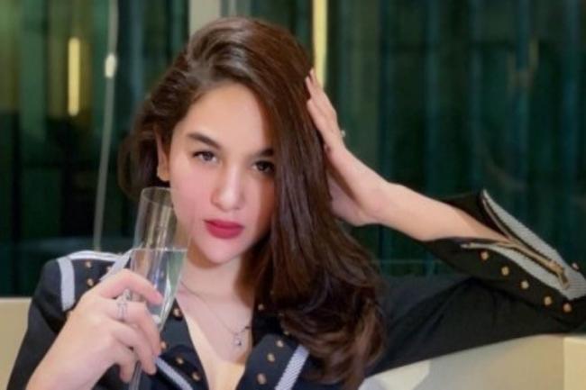 Polisi Amankan Artis FTV Diduga Terlibat Prostitusi, Nama Hana Hanifah Mencuat