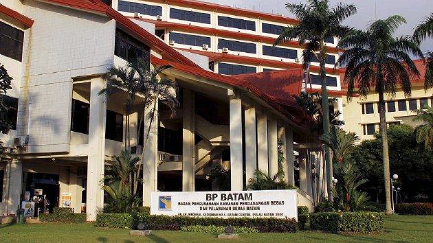 Luhut: Pemerintah Segera Finalisasi Dualisme Kewenangan di Batam