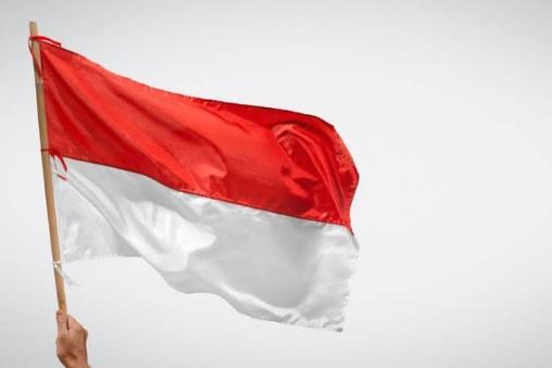 Kemenag Bakal Bina Warga yang Tolak Hormat Bendera