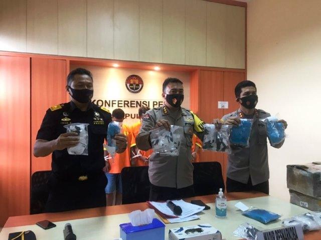Polisi Bongkar Praktik Pengiriman Sabu Lewat Ekspedisi Laut
