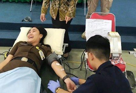 Donor Darah Kejari Batam Sumbangkan 41 Kantong Darah