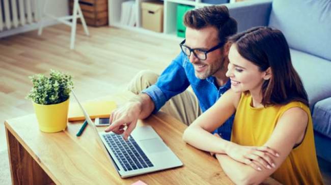 Kerja Sama Bareng Pasangan demi "Financial Freedom" 