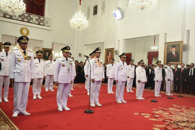Jokowi Lantik 9 Gubernur-Wakil Gubernur Hasil Pilkada Serentak 2018