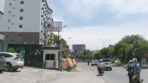  Ini Bangunan Permanen yang Berdiri di Row Jalan, Bakal Dibongkar?