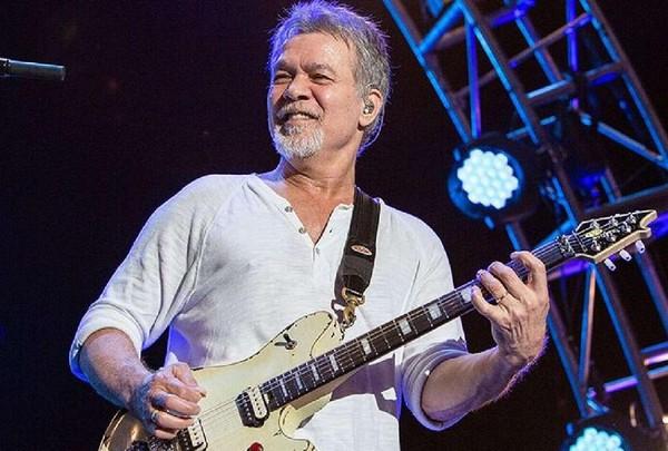 Gitaris Legendaris Eddie Van Halen Meninggal Dunia