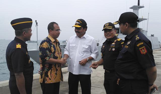 Gubernur Kepri Minta Bea Cukai Hibahkan Tangkapan Sembako