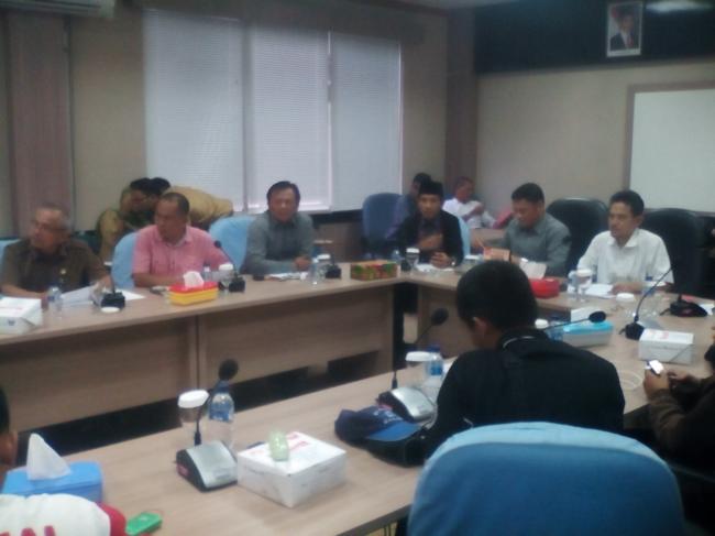 Tujuh Anggota DPRD Kota Batam Gagal Berangkat, Ketua Komisi: Visa Belum Selesai