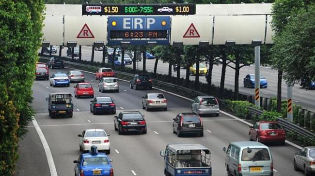 Ini Alasan Kenapa Warga Singapura Tak Sanggup Pakai Mobil Pribadi