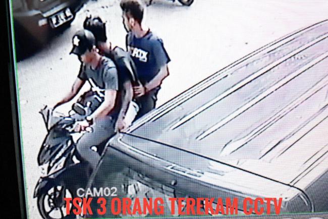 Maling Motor Terekam CCTV, Dua Tersangka Berhasil Diringkus