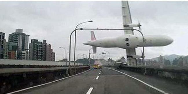 Video Rekaman Jatuhnya Pesawat TransAsia Beredar