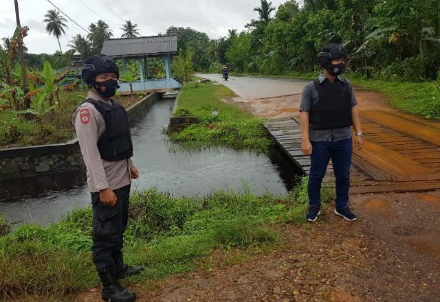 Polsek Daik Lingga Patroli Siaga Banjir dan Tanah Longsor