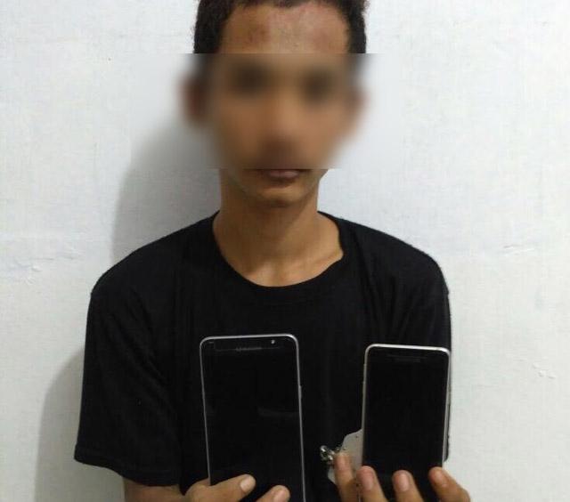 Pria Ini Mendekam 16 jam di Atas Plafon Rumah Korbannya untuk Mencuri