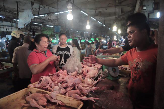 Harga Telur dan Daging Ayam Masih Tinggi
