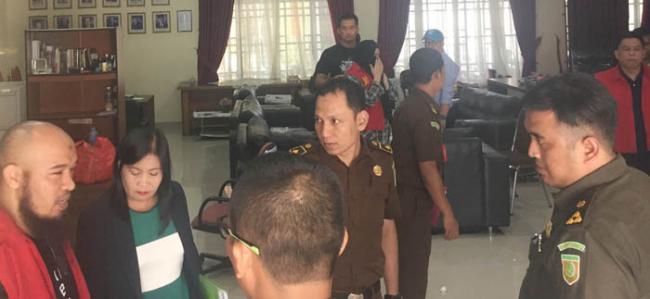 Polda Kepri Limpahkan 4 Tersangka Korupsi UMRAH ke Kejati