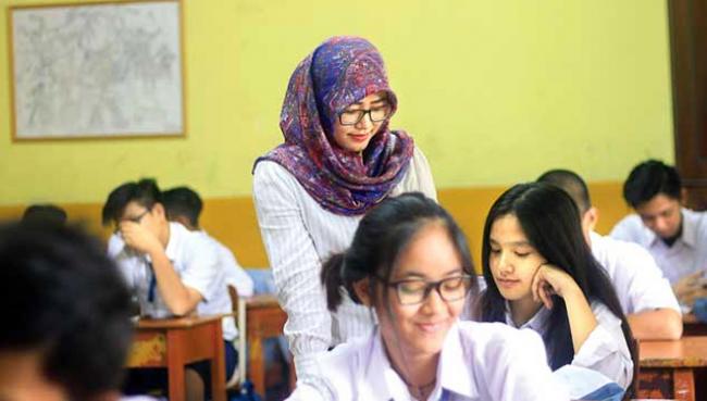 Mendikbud: Sekolah Lima Hari untuk Guru, Bukan Murid